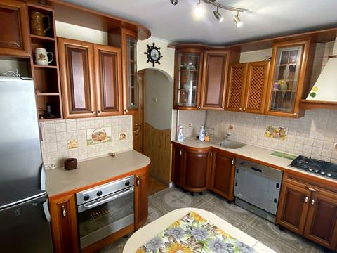 квартира за адресою Кирила Трильовського вул., 2