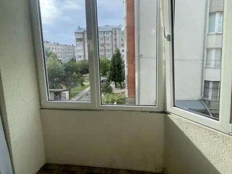 квартира за адресою Карпенка вул., 32