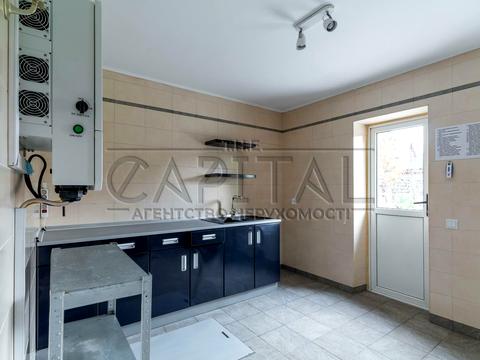 будинок за адресою Академіка Заболотного вул.