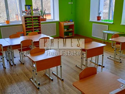 комерційна за адресою Борщагівська вул., 204 к2