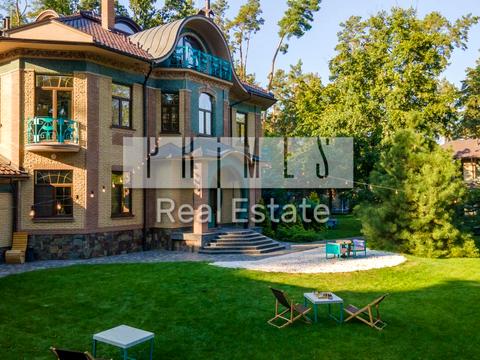 комерційна за адресою Курортна вул. (Великого Жовтня), 25