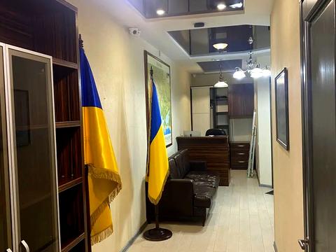 комерційна за адресою Саксаганського вул., 68/21