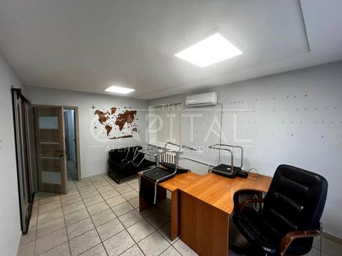 комерційна за адресою Антоновича вул. (Горького), 91