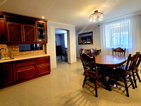 квартира за адресою Короленка, 6