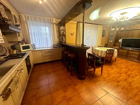 квартира за адресою Червоної Калини, 47