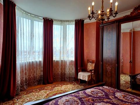 квартира за адресою Миколи Бажана просп., 1-М