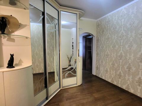 квартира за адресою Курсанта Єськова вул., 14