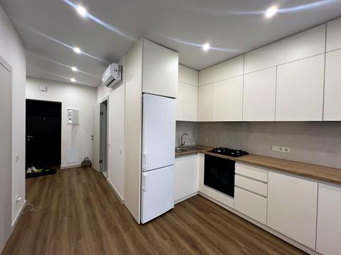 квартира за адресою Героїв Крут вул., 8
