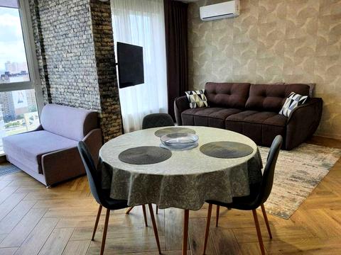 квартира по адресу Ревуцкого ул., 40-Б