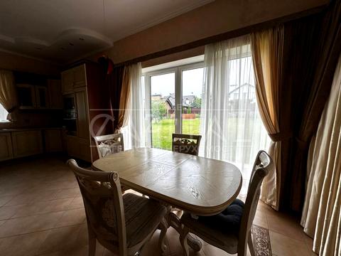 будинок за адресою Зоряна