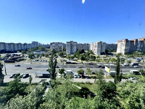 квартира за адресою Червоної Калини просп. (Володимира Маяковського), 38/10