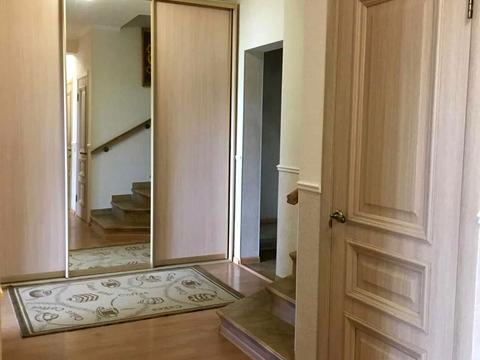 будинок за адресою Грушевського, 14