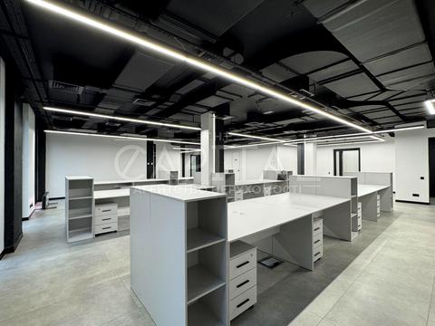 комерційна за адресою Красилівська вул., 9