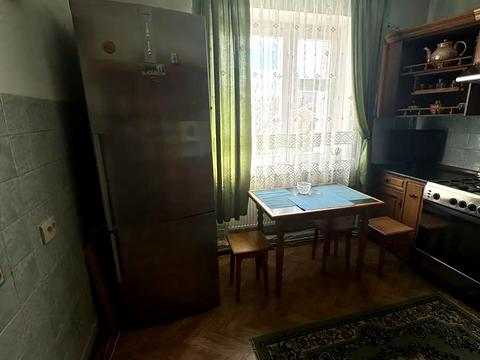 квартира за адресою Старицького вул., 11