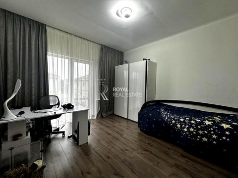 будинок за адресою Кленова вул.