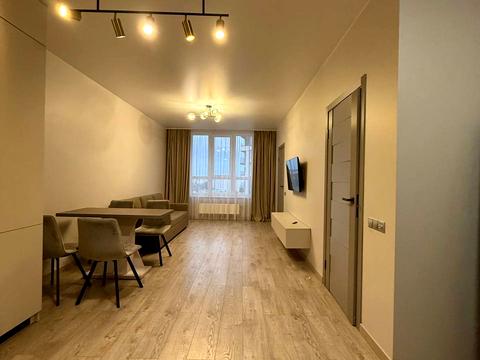 квартира за адресою Червоної Калини просп., 56