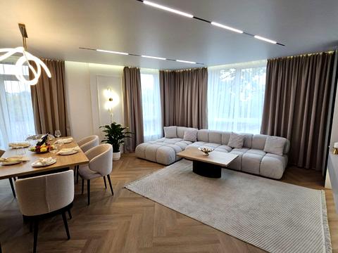 квартира за адресою Юліана Пелеша вул., 3