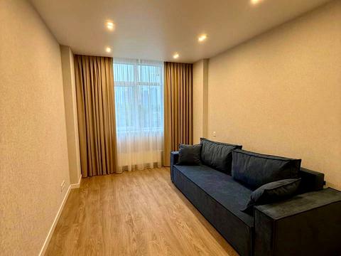 квартира за адресою Олександра Олеся вул., 7