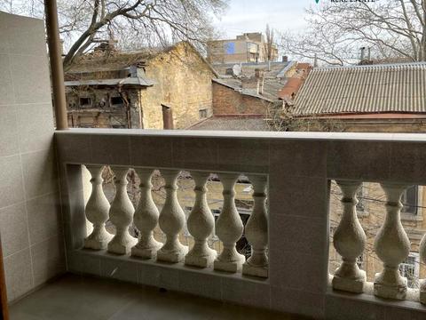коммерческая по адресу Ониловой пер., 18