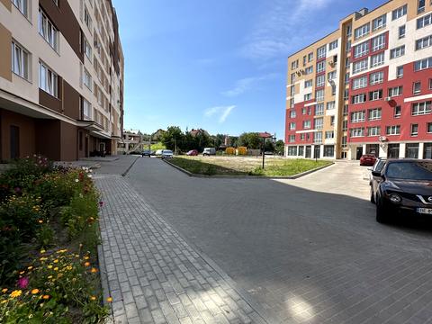 квартира за адресою Володимира Великого вул., 5