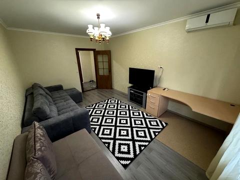 квартира за адресою Київ, Федора Ернста вул., 2