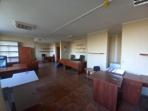 комерційна за адресою Василя Касіяна вул., 2/1