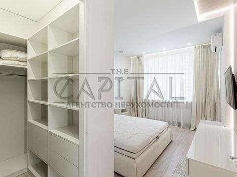 квартира за адресою Євгена Коновальця вул. (Щорса), 34