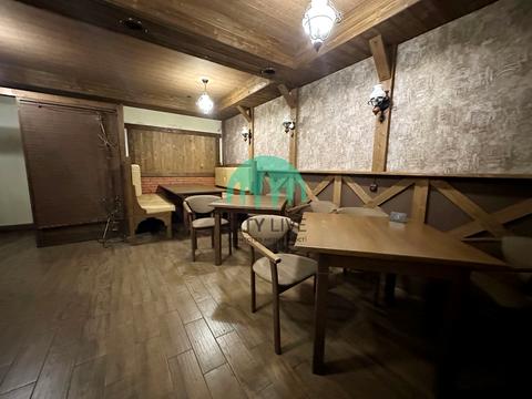 комерційна за адресою Шпитальна вул., 7