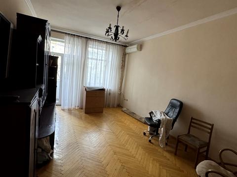 квартира за адресою майдан Іподрому пл., 1