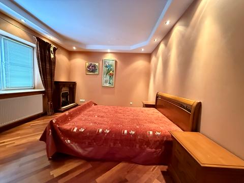 квартира за адресою Кирилівська вул. (Фрунзе), 14/18