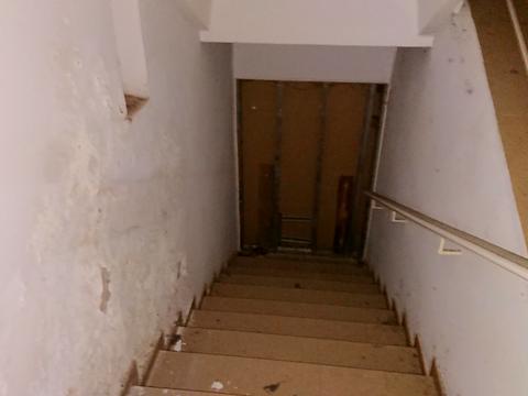 комерційна за адресою Громадянська вул., 5