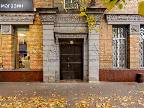 комерційна за адресою Князів Острозьких вул. (Московська), 5/2а
