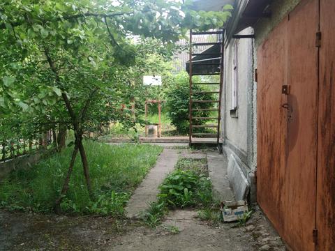 будинок за адресою с. Карпівці, Вишнева