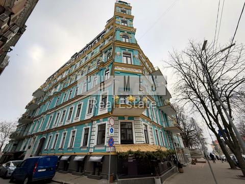 коммерческая по адресу Владимирская ул., 4