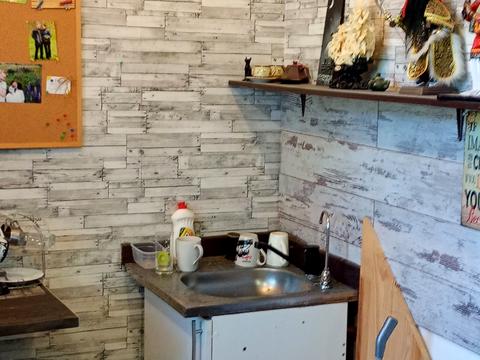 комерційна за адресою Павленка вул., 1В