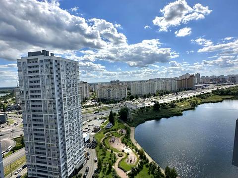 квартира по адресу Ревуцкого ул., 40-В