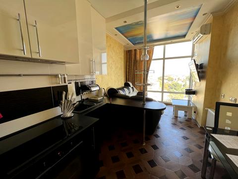 квартира за адресою Степана Бандери вул., 9