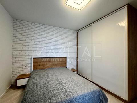 квартира за адресою Дніпровська набережна вул., 16-Г