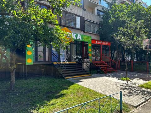 коммерческая по адресу Драгоманова ул., 27