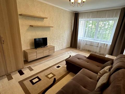 квартира за адресою Степова вул., 23/25