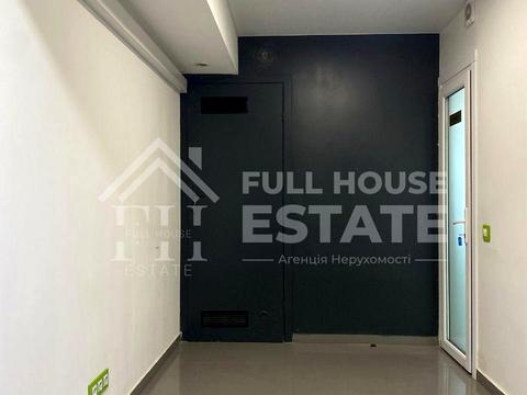 комерційна за адресою Мечникова вул. (Кловський), 18