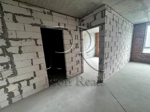 квартира за адресою Причальна вул., 4
