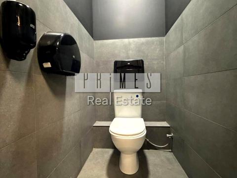 комерційна за адресою Максимовича Михайла, 8