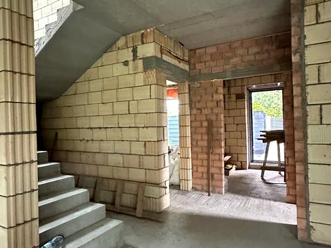 будинок за адресою Центральна вул.