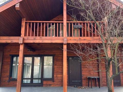 будинок за адресою Лісна вул