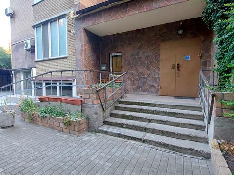 квартира за адресою Севастопольська вул., 65а