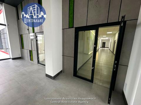 комерційна за адресою Незалежності просп., 40