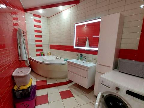 квартира за адресою Анни Ахматової вул., 31