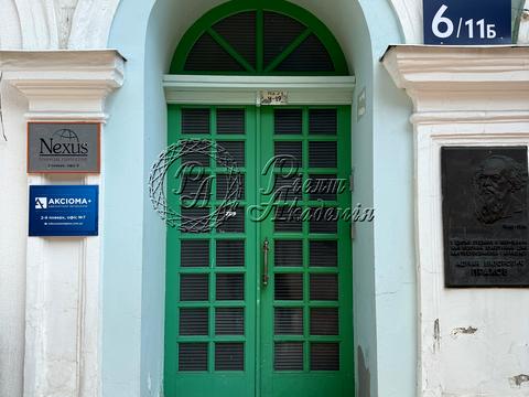 комерційна за адресою Велика Житомирська вул., 6/11 Б