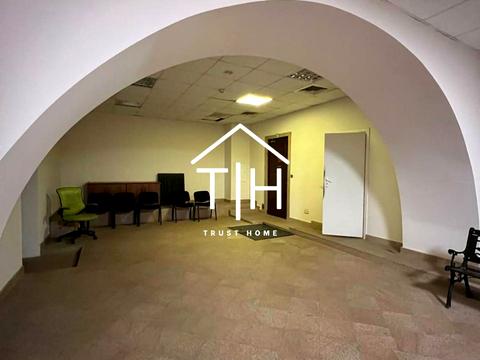 комерційна за адресою Бульварно-Кудрявська вул. (Воровського), 22-24